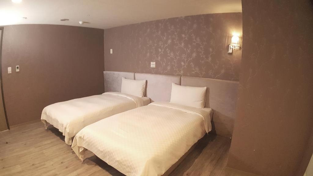 Walker Hotel - Zhengyi Taipei Exterior photo