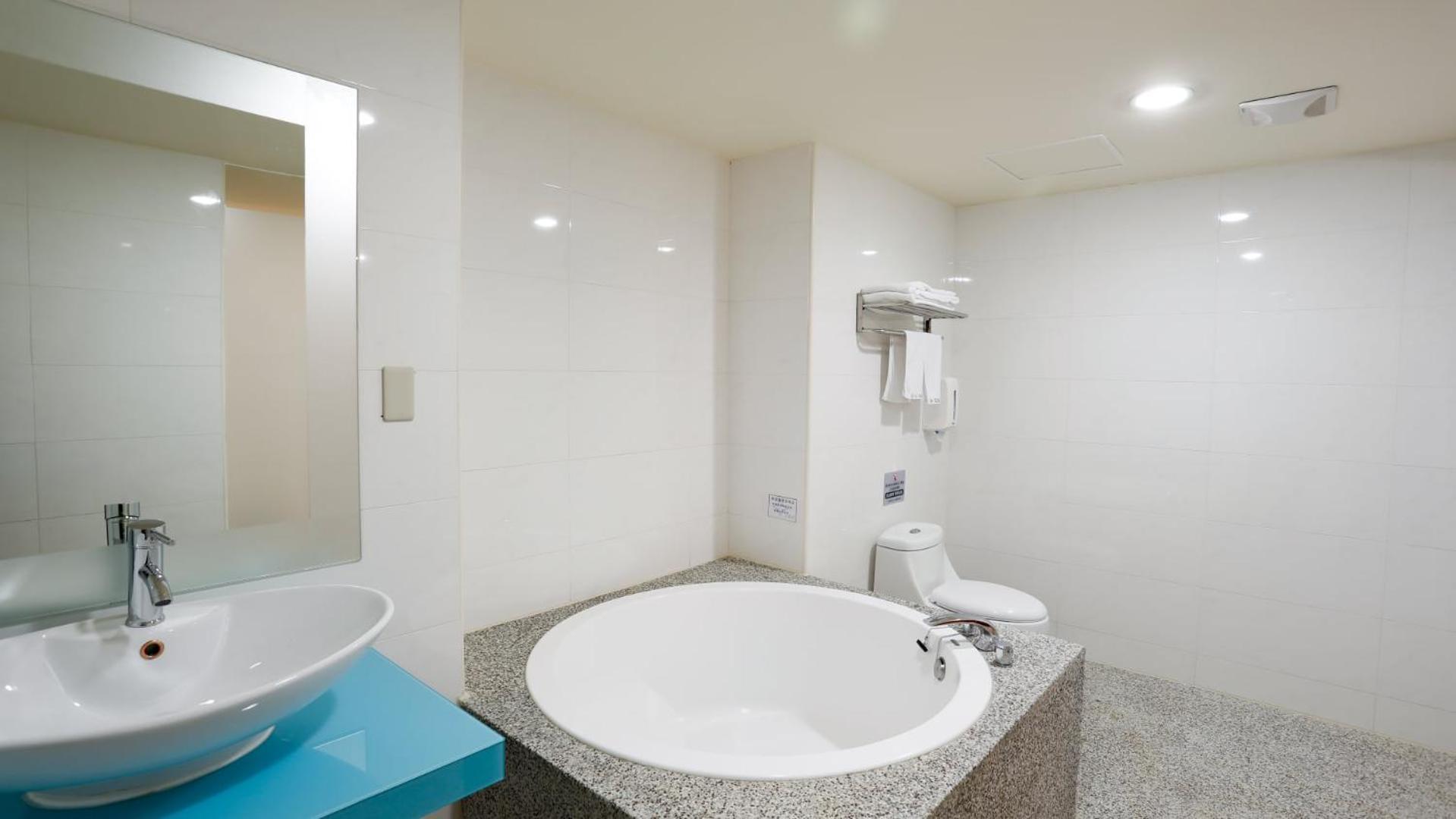 Walker Hotel - Zhengyi Taipei Exterior photo