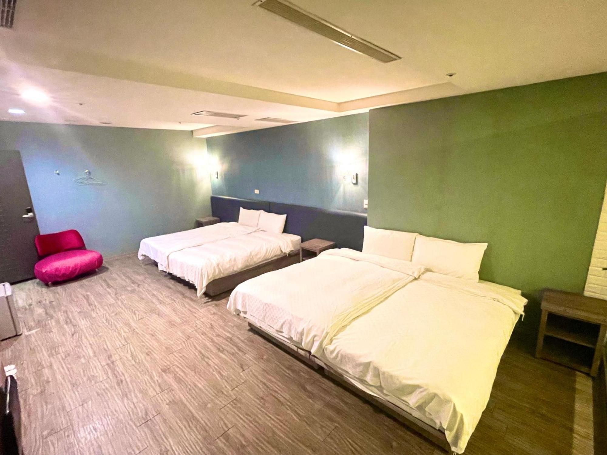 Walker Hotel - Zhengyi Taipei Exterior photo
