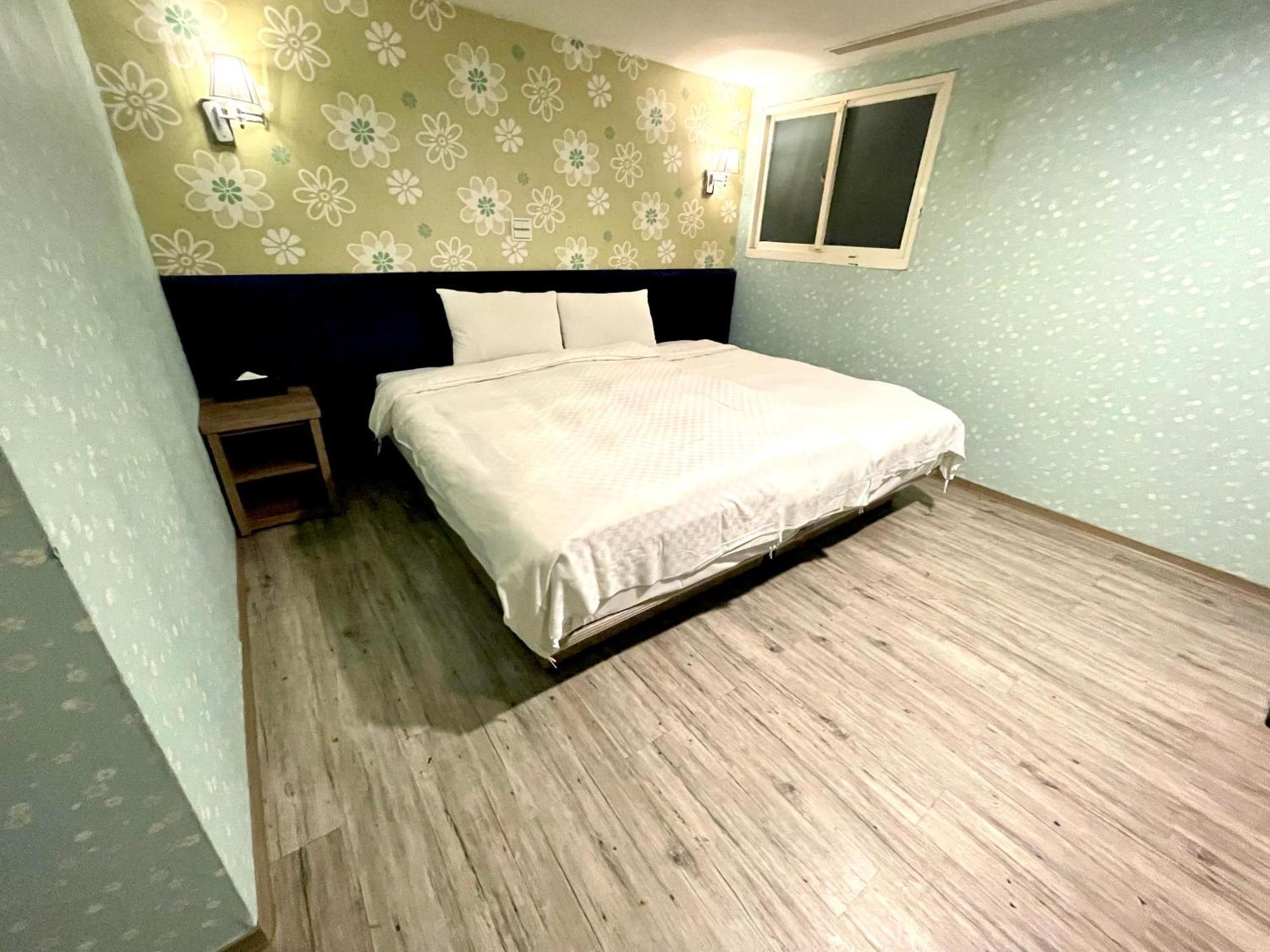 Walker Hotel - Zhengyi Taipei Exterior photo
