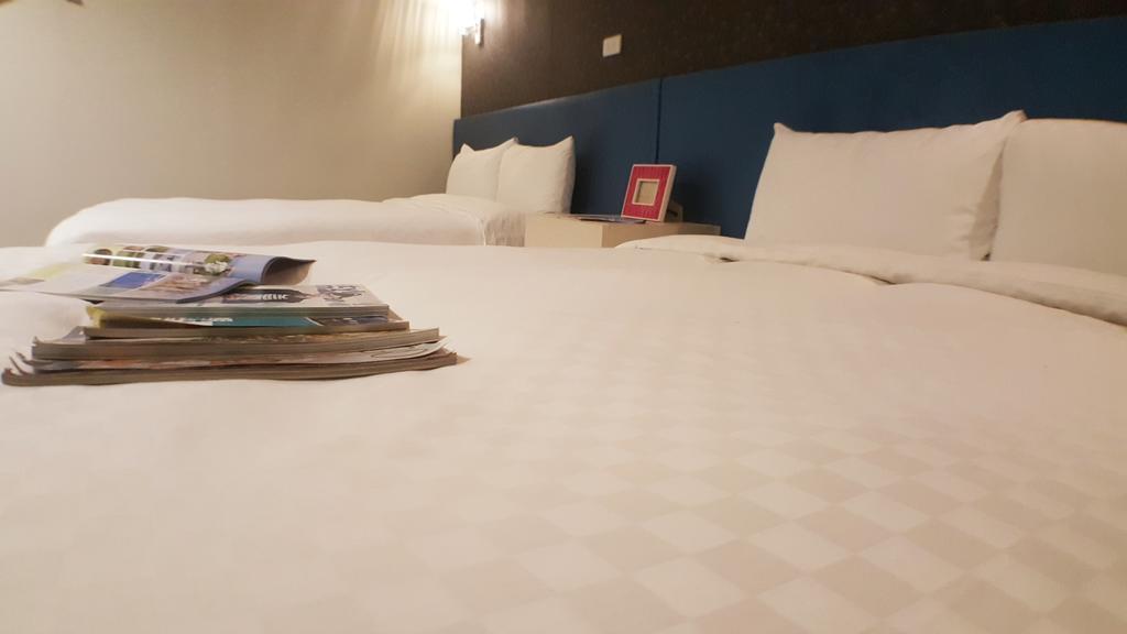 Walker Hotel - Zhengyi Taipei Exterior photo