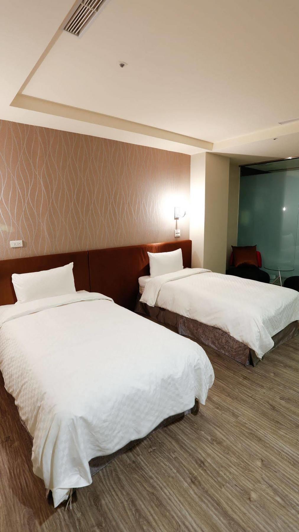 Walker Hotel - Zhengyi Taipei Exterior photo