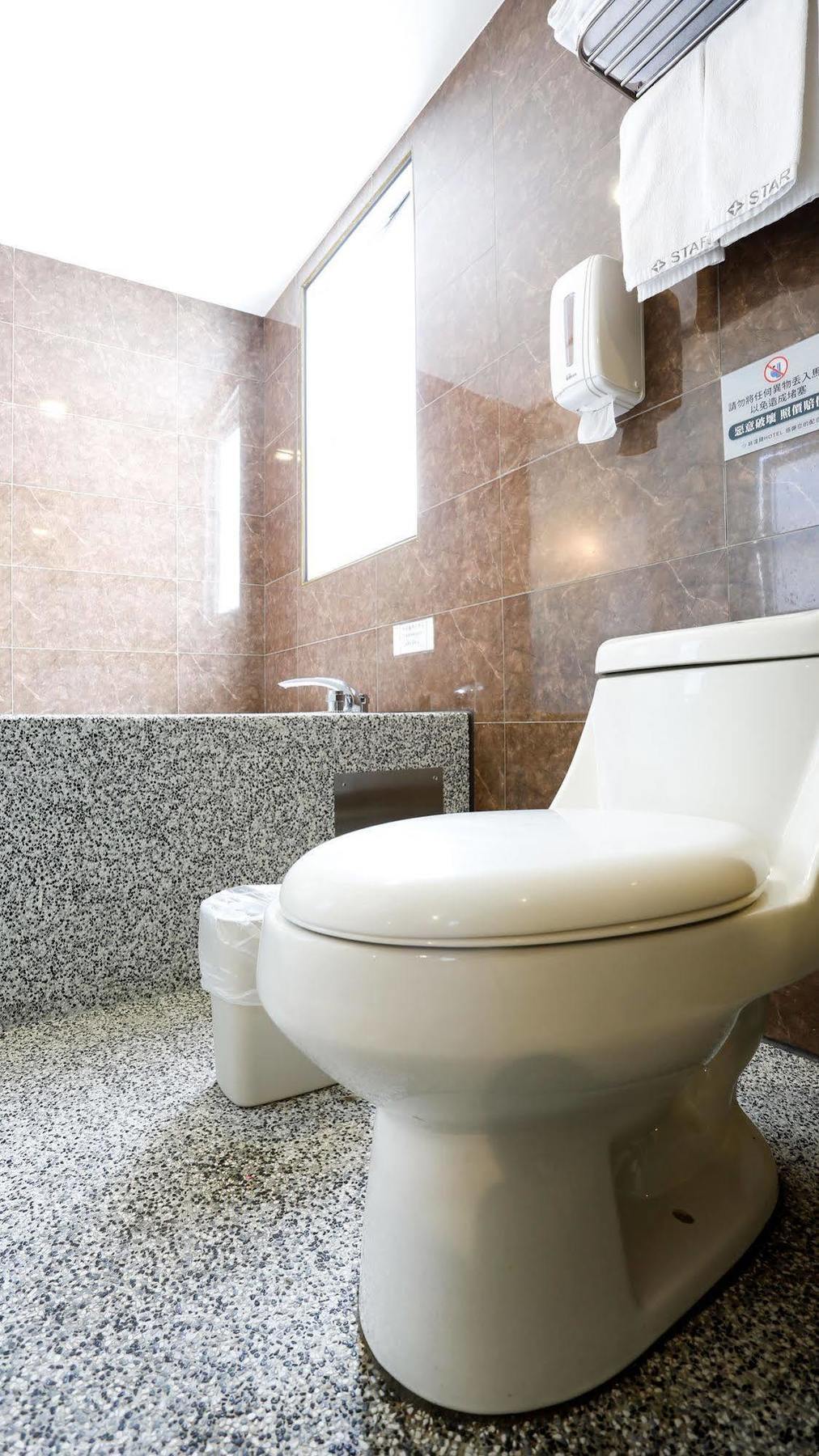 Walker Hotel - Zhengyi Taipei Exterior photo