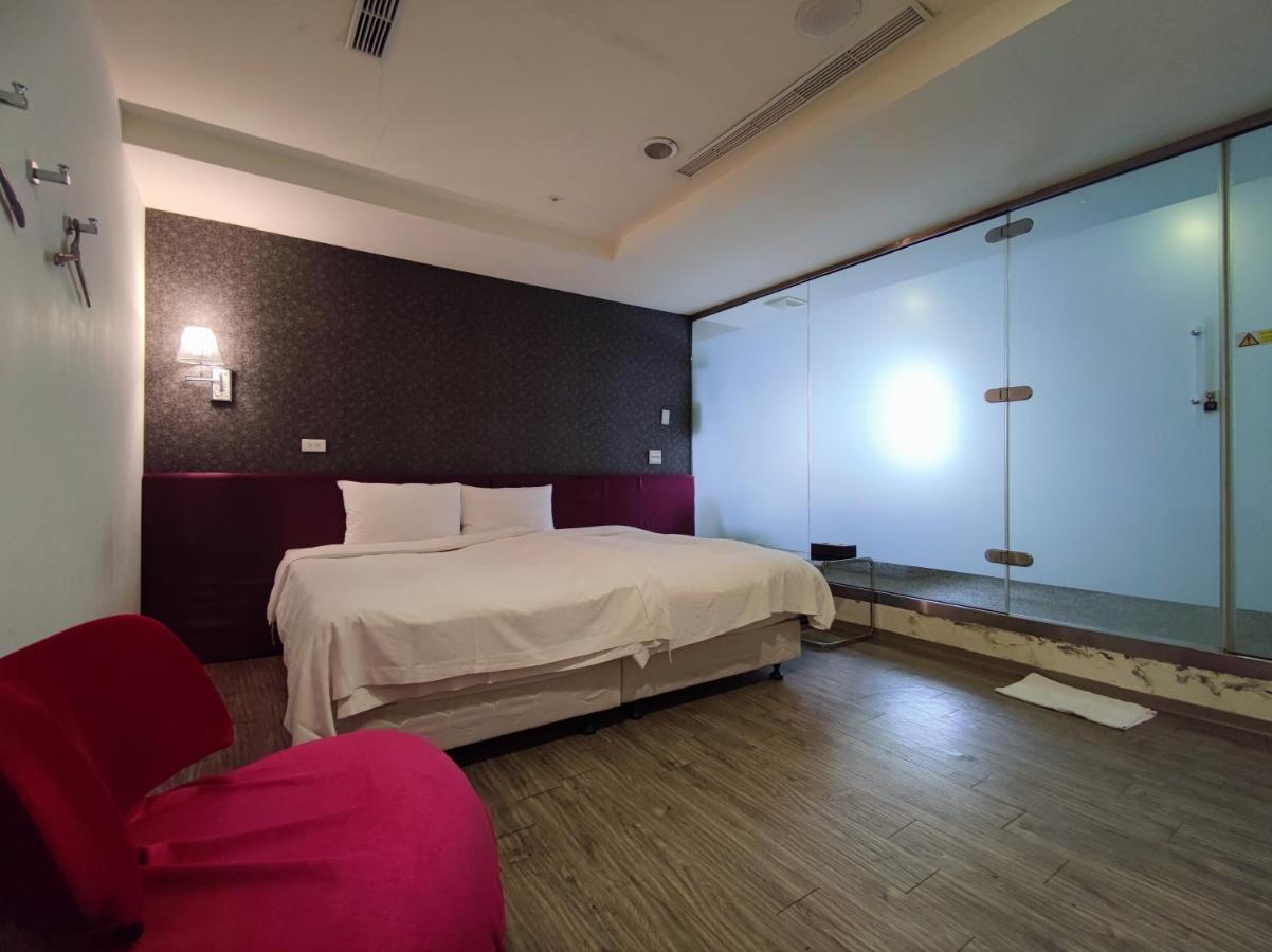 Walker Hotel - Zhengyi Taipei Exterior photo